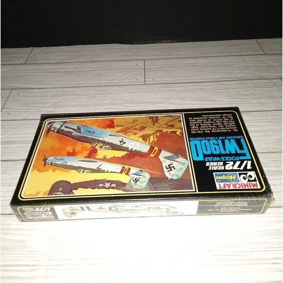 Hasegawa Minicraft 1/72 Focke-Wulf Fw190D German Air Force Fighter Model Plane - Picture 3 of 6